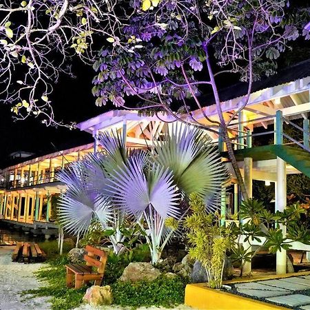 The Dock Resort Over Water Retreat West End Exterior foto